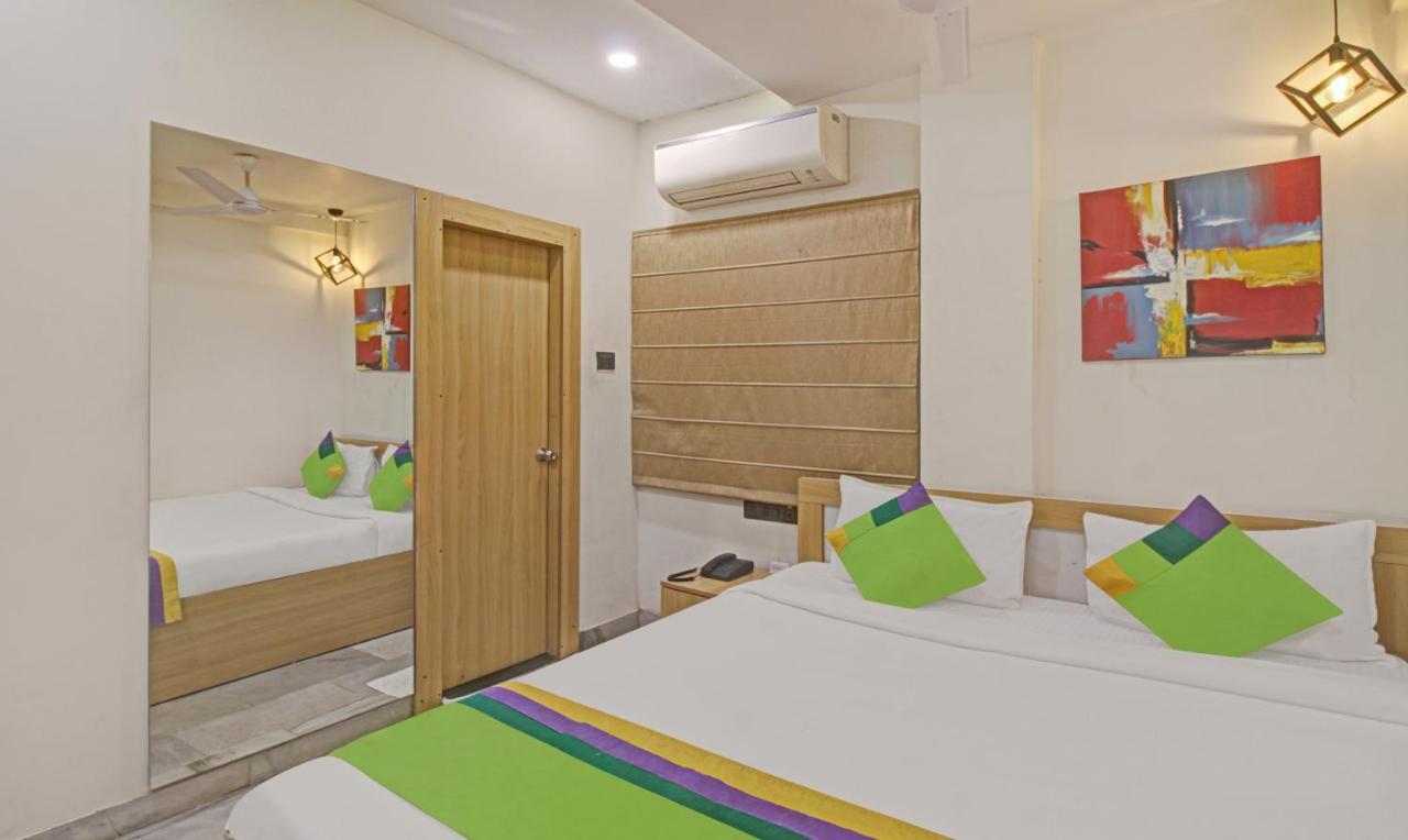 Treebo The Boss Hotel Rāipur Exterior foto