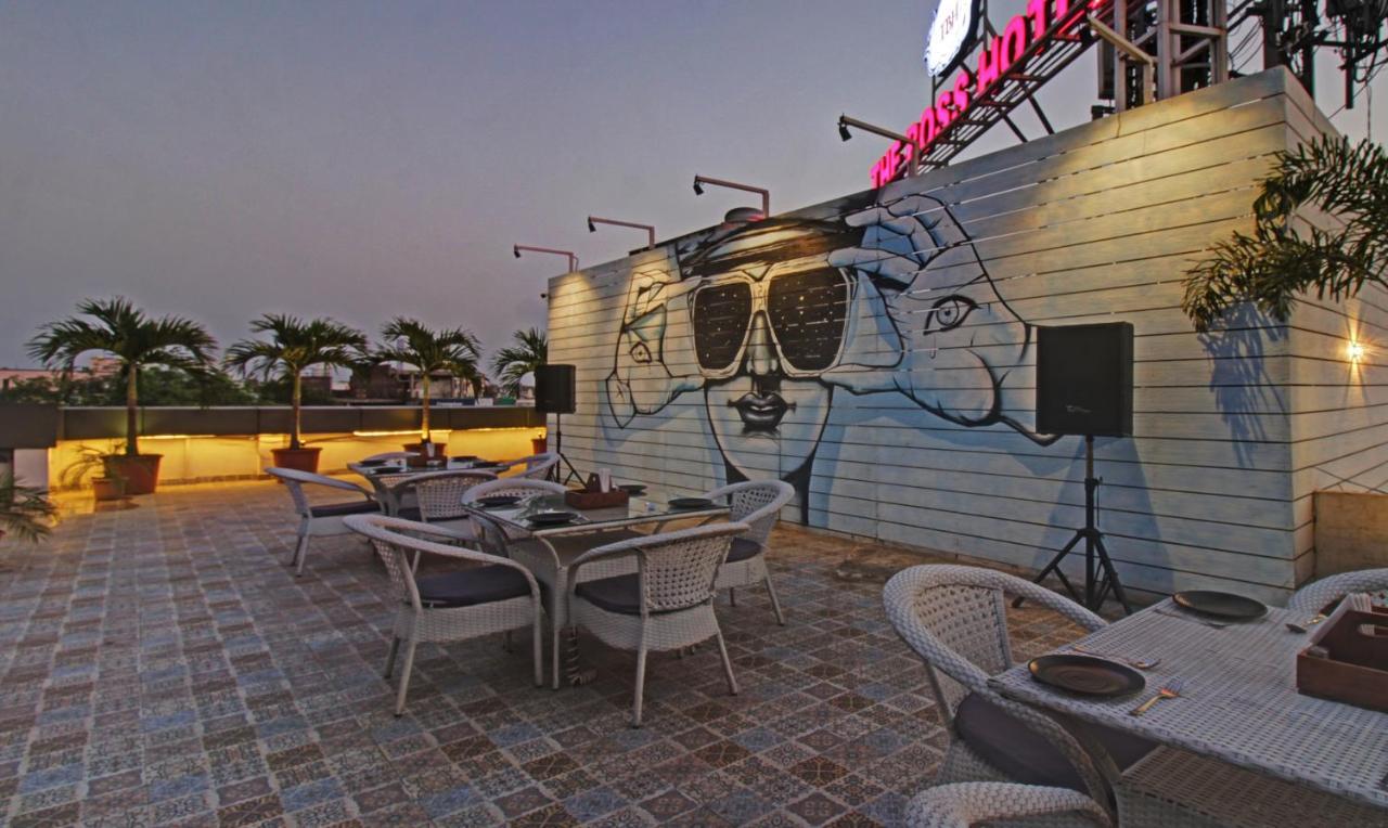 Treebo The Boss Hotel Rāipur Exterior foto