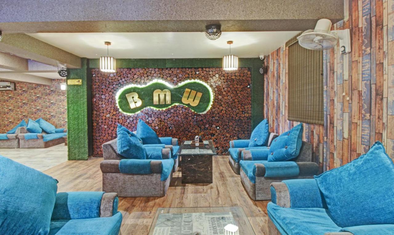 Treebo The Boss Hotel Rāipur Exterior foto