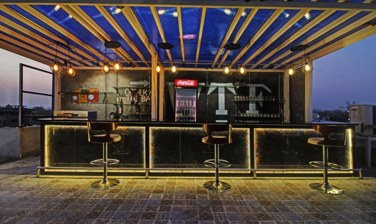 Treebo The Boss Hotel Rāipur Exterior foto